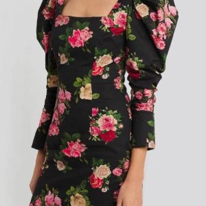 Min-robe à manches bouffantes